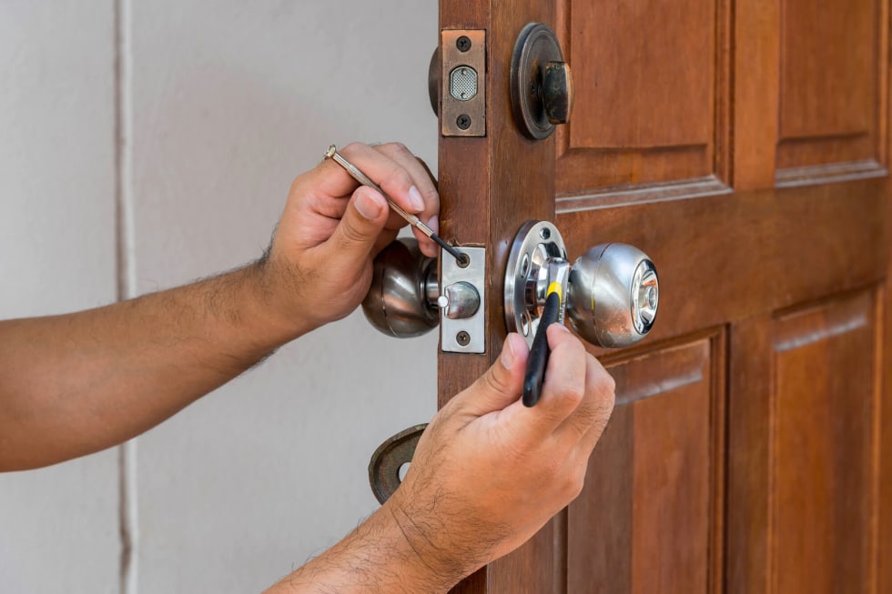 11 Important Reasons to Have a Locksmith Rekey Your Home
